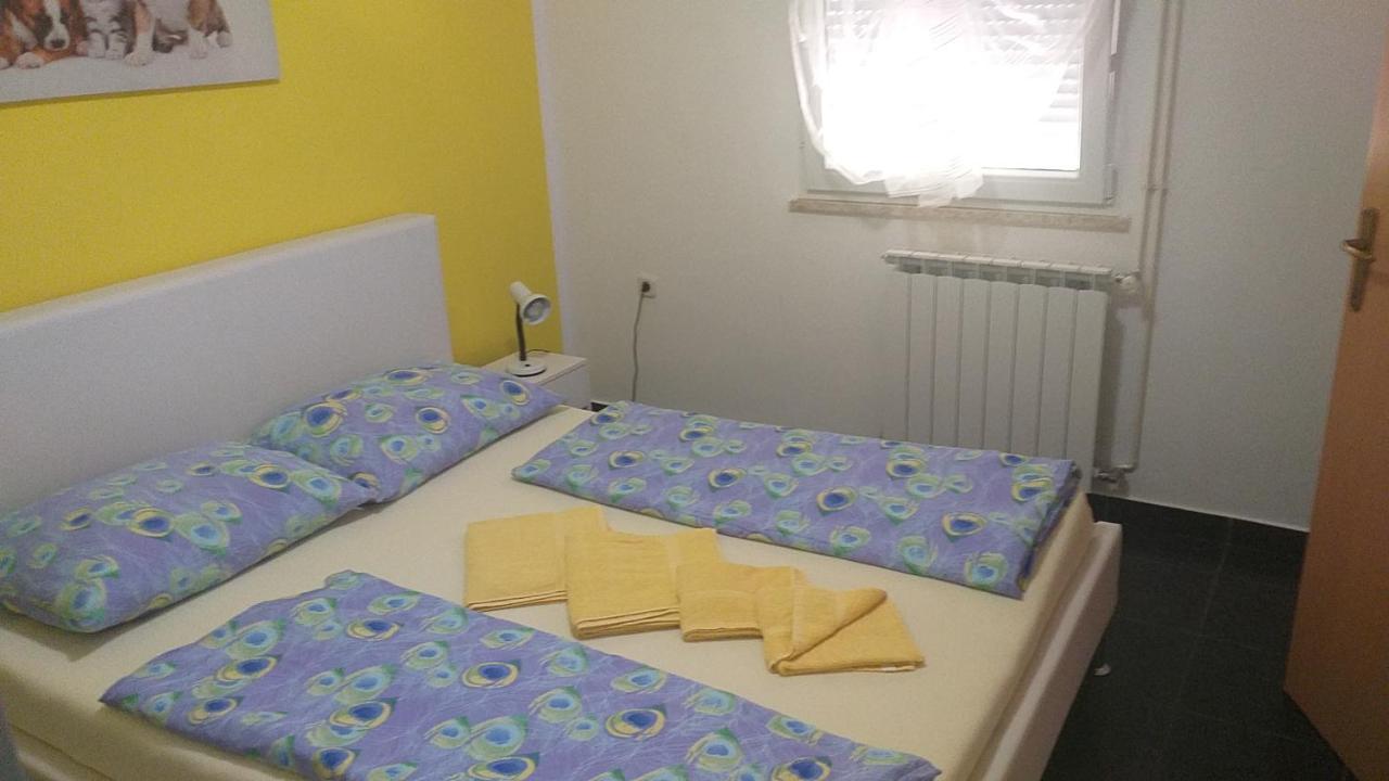 Jan 2 Appartement Pula Buitenkant foto